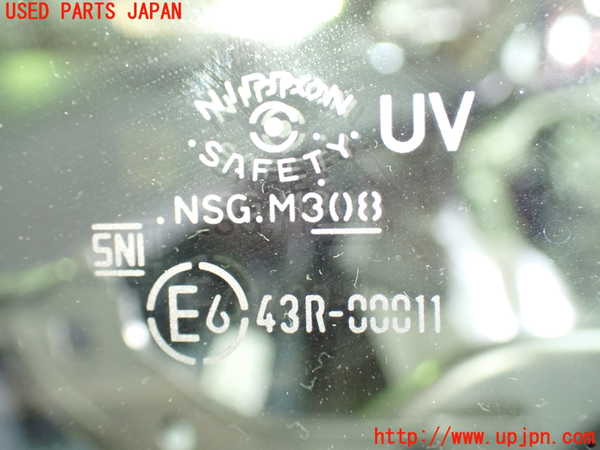 1UPJ-9237181202]セレナ e-POWER(HFC27)左フロント三角窓ガラス 中古(43R-00011 M308)_2