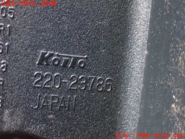 1UPJ-9237181530]セレナ e-POWER(HFC27)右テールランプ 中古_3