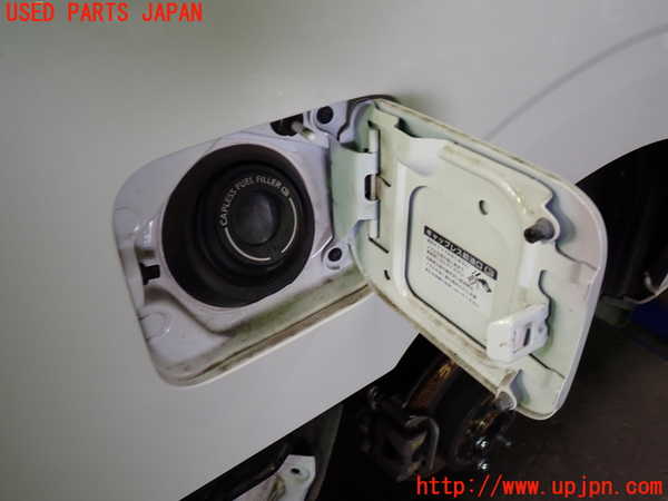 1UPJ-9237181690]セレナ e-POWER(HFC27)フューエルリッド 中古_2