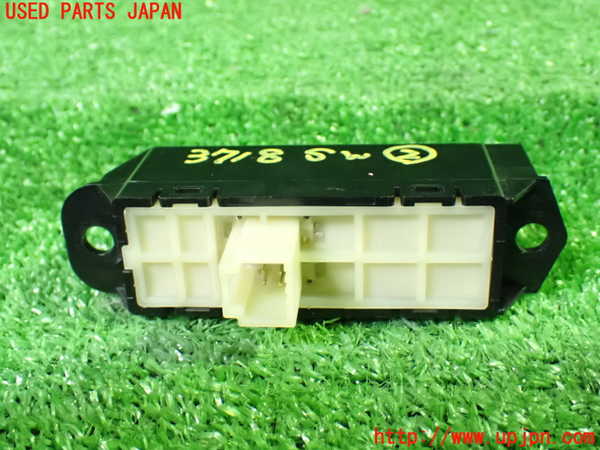 1UPJ-9237186307]セレナ e-POWER(HFC27)スイッチ2 (メーター照度調整、TRIP RESET) 中古_2