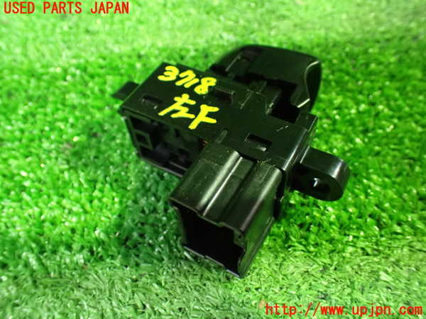 1UPJ-9237186245]セレナ e-POWER(HFC27)左前パワーウィンドウスイッチ 中古_2