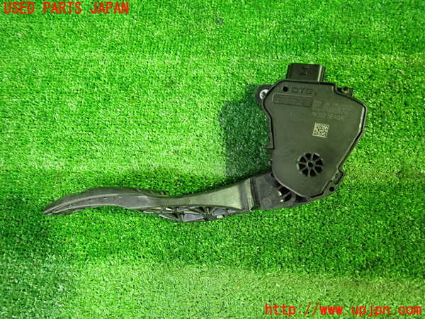 1UPJ-9237186381]セレナ e-POWER(HFC27)センサー1 中古_3