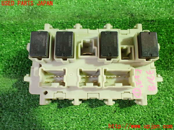 1UPJ-9237186741]セレナ e-POWER(HFC27)ヒューズボックス1 中古_2