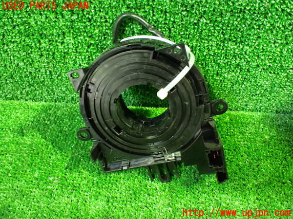 1UPJ-9237186800]セレナ e-POWER(HFC27)スパイラルケーブル(リール) 中古_2