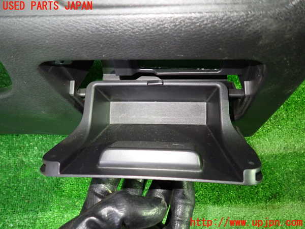 1UPJ-9237187843]セレナ e-POWER(HFC27)小物入れ3 中古_2