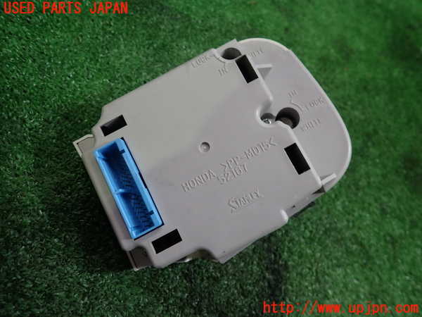 1UPJ-9237196066]S2000(AP2)エアコンスイッチ1 中古_3