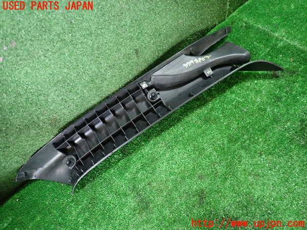 1UPJ-9237197660]S2000(AP2)左フロントピラートリム 中古_3