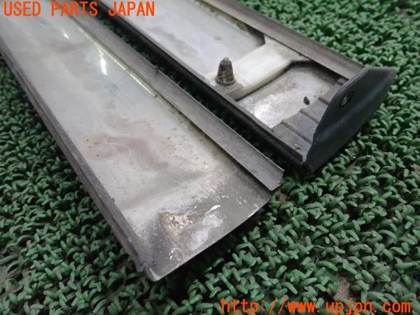 3UPJ=9237210012]セドリック ワゴン V20E SGLリミテッド(WY30)後期 純正 サイドメッキモール ドア下 アンダー 希少 旧車 ヴィンテージ 中古_2