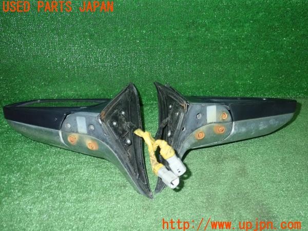 3UPJ=9237210036]セドリック ワゴン V20E SGLリミテッド(WY30)後期 純正 ドアミラー 5ピン メッキ 中古_5