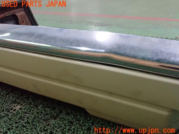 3UPJ=9237210058]セドリック ワゴン V20E SGLリミテッド(WY30)後期 純正加工 リアバンパー メッキ 全塗 中古_4