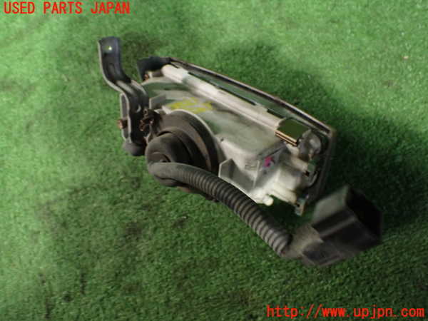 2UPJ-9237211180]セドリック ワゴン(WY30)右フォグ 中古_2