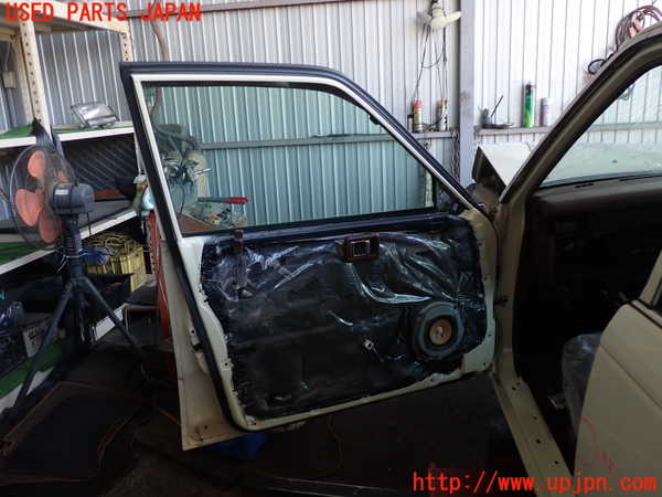 2UPJ-9237211260]セドリック ワゴン(WY30)左前ドア (43R-00034) 中古_4