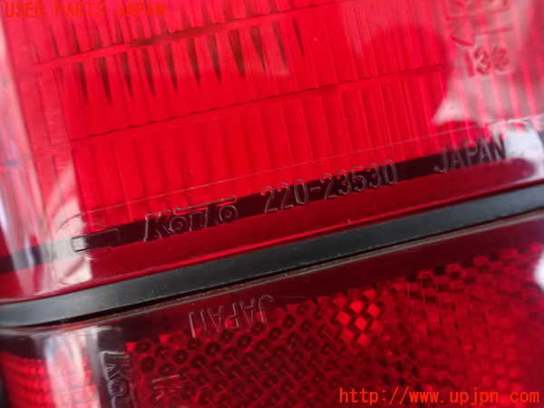 2UPJ-9237211536]セドリック ワゴン(WY30)左テールランプ 中古_3