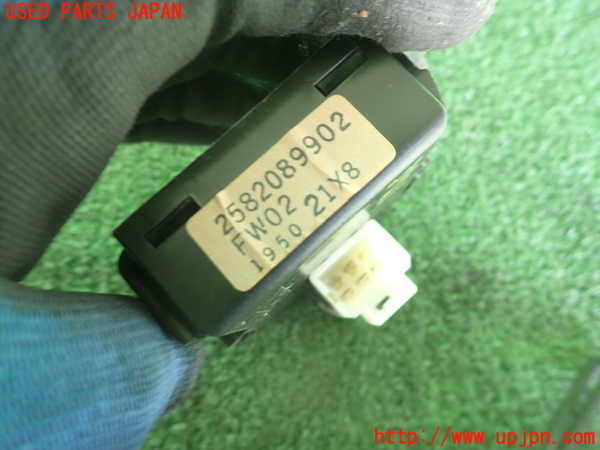 2UPJ-9237217850]セドリック ワゴン(WY30)時計 中古_3