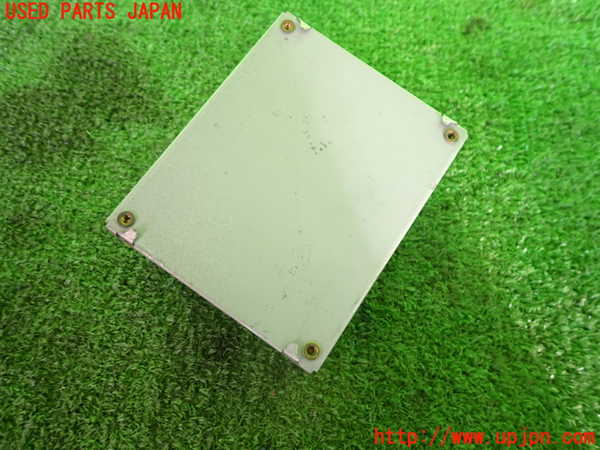 2UPJ-9237216146]セドリック ワゴン(WY30)コンピューター1 中古_2