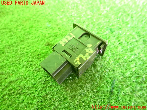 2UPJ-9237216300]セドリック ワゴン(WY30)デフォッガースイッチ 中古_2