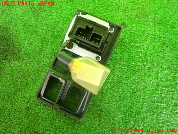 2UPJ-9237216280]セドリック ワゴン(WY30)ミラースイッチ 中古_2