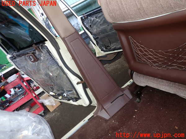 2UPJ-9237217670]セドリック ワゴン(WY30)左センターピラートリム 中古_3