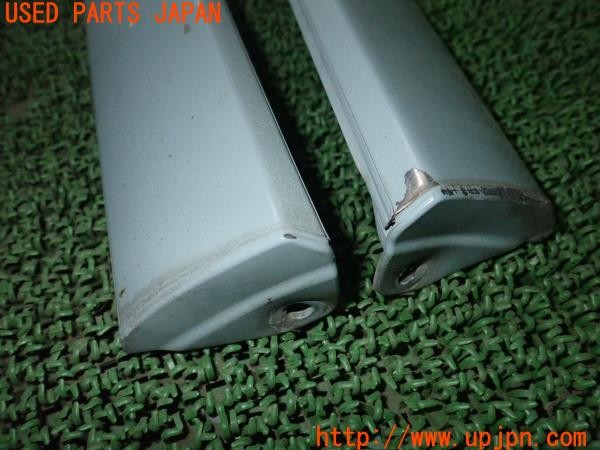 3UPJ=9237220012]グロリア ワゴン(WY30)後期 純正 サイドモール ドア下 アンダー 希少 旧車 ヴィンテージ 中古_3