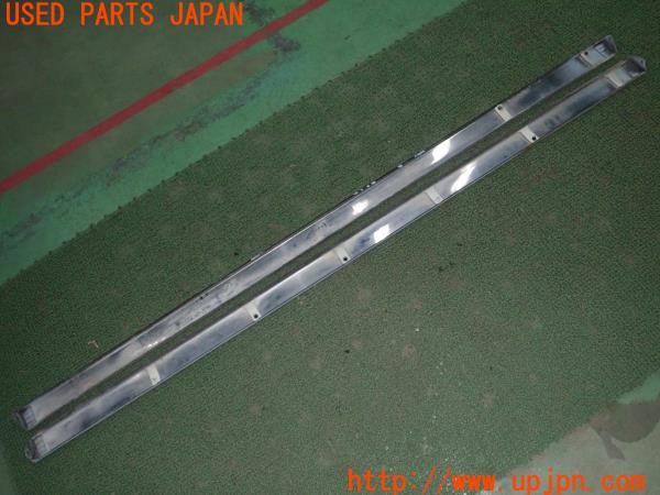 3UPJ=9237220012]グロリア ワゴン(WY30)後期 純正 サイドモール ドア下 アンダー 希少 旧車 ヴィンテージ 中古_5