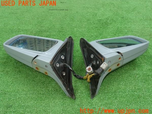 3UPJ=9237220036]グロリア ワゴン(WY30)後期 純正 左右ドアミラー 5ピン 中古_2