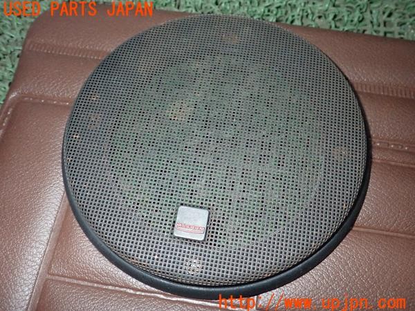 3UPJ=9237220637]グロリア ワゴン(WY30)後期 純正 バックドア内張り マクロムスピーカーカバー付き 中古_5