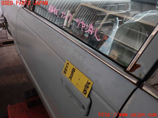 2UPJ-9237221260]グロリア ワゴン(WY30)左前ドア (ジャンク品) 中古(43R-00034 M214)_2