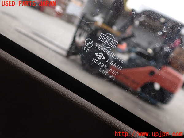 2UPJ-9237221380]グロリア ワゴン(WY30)右クォーターガラス 中古(M2835)_3