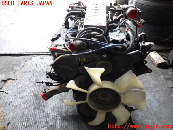 2UPJ-9237222010]グロリア ワゴン(WY30)エンジン VG20E 中古_3