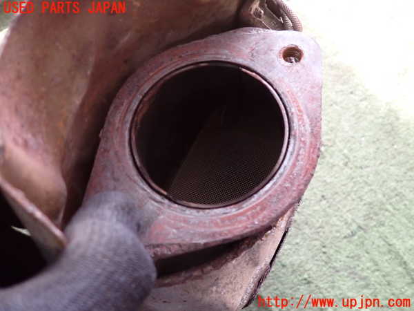 2UPJ-9237222661]グロリア ワゴン(WY30)触媒1 中古_2