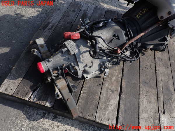 2UPJ-9237223010]グロリア ワゴン(WY30)ミッション AT VG20E 中古_2