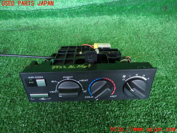 2UPJ-9237226066]グロリア ワゴン(WY30)エアコンスイッチ1 中古_2