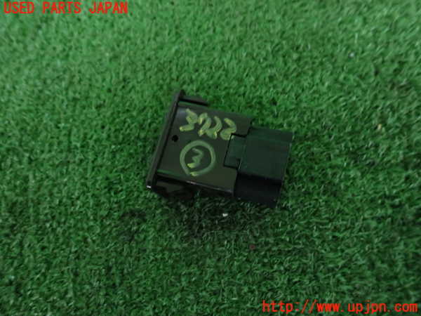 2UPJ-9237226308]グロリア ワゴン(WY30)スイッチ3 中古_2