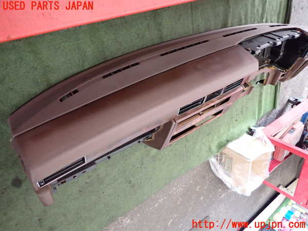 2UPJ-9237227505]グロリア ワゴン(WY30)ダッシュボード 中古_2