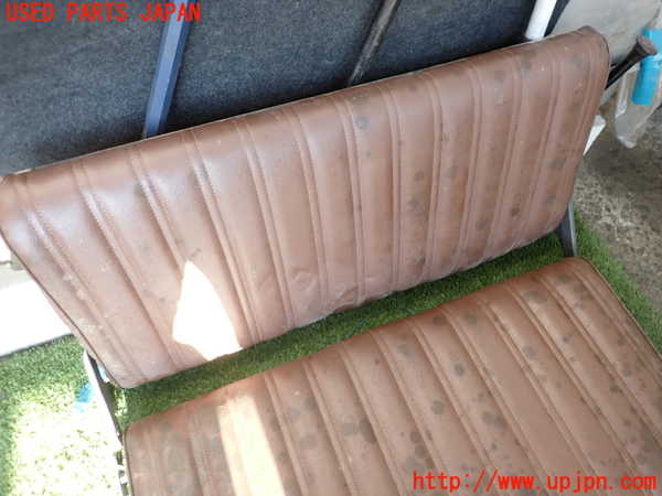 2UPJ-9237227210]グロリア ワゴン(WY30)3列目シート (ジャンク品) 中古_2