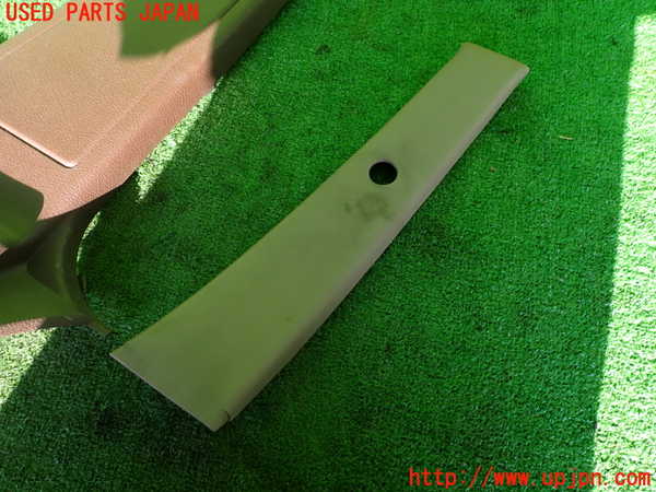 2UPJ-9237227665]グロリア ワゴン(WY30)右センターピラートリム 中古_2