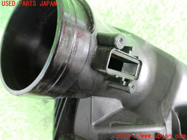 2UPJ-9237232560]BMW ミニ(MINI)クーパーD(XN15)エアクリーナーボックス 中古 (F56)_4
