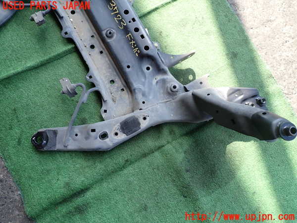 2UPJ-9237235285]BMW ミニ(MINI)クーパーD(XN15)フロントメンバー 中古 (F56)_2