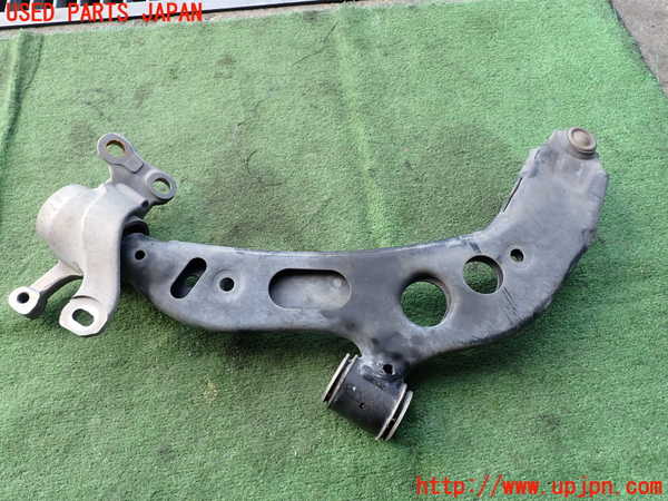 2UPJ-9237235176]BMW ミニ(MINI)クーパーD(XN15)右フロントロアアーム1 中古 (F56)_3
