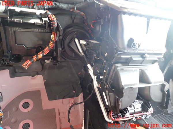 2UPJ-9237236081]BMW ミニ(MINI)クーパーD(XN15)エバポレーター1 中古 (F56)_3