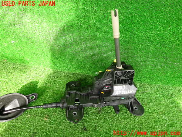 2UPJ-9237237555]BMW ミニ(MINI)クーパーD(XN15)ATシフトレバー 中古 (F56)_2