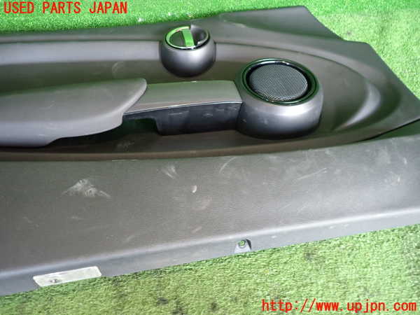 2UPJ-9237231264]BMW ミニ(MINI)クーパーD(XN15)左前ドア内張り 中古 (F56)_5