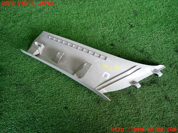 2UPJ-9237237655]BMW ミニ(MINI)クーパーD(XN15)右フロントピラートリム 中古 (F56)_2