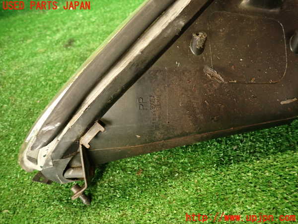 2UPJ-9237241130]ソアラ(JZZ31)右ヘッドライト ハロゲン 中古_2