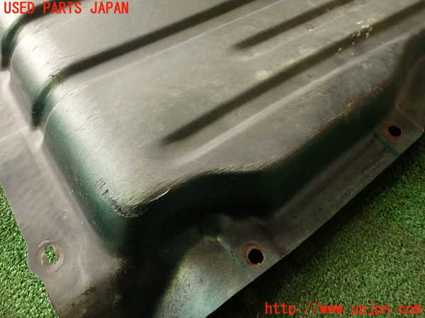 2UPJ-9237242170]ソアラ(JZZ31)エンジンアンダーカバー 中古_4