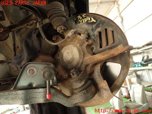 2UPJ-9237244295]ソアラ(JZZ31)左フロントナックルハブ 中古_2