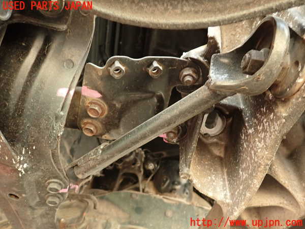 2UPJ-9237245285]ソアラ(JZZ31)フロントメンバー 中古_2