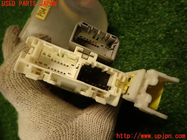 2UPJ-9237246720]ソアラ(JZZ31)コンビネーションスイッチ 中古_5