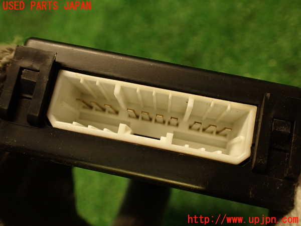 2UPJ-9237246151]ソアラ(JZZ31)コンピューター6 中古_3