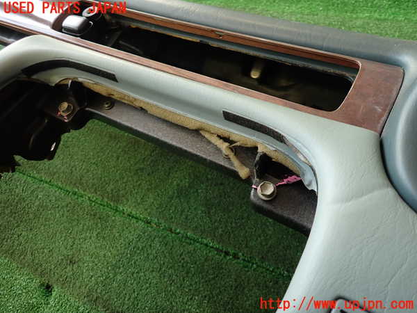 2UPJ-9237247505]ソアラ(JZZ31)ダッシュボード 中古_3